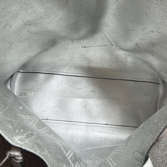 🤍 Victoria Secret White Tote bag 🤍 - Picture 13 of 17
